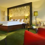 Romantik Jagdhaus Eiden Am 4*
