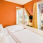 Hotel Romantik Jagdhaus Eiden Am 4*