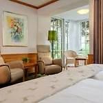 Romantik Jagdhaus Eiden Am 4*