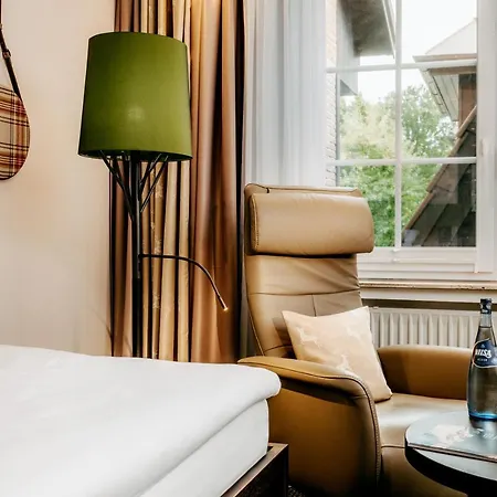 Romantik Jagdhaus Eiden Am 4* Bad Zwischenahn