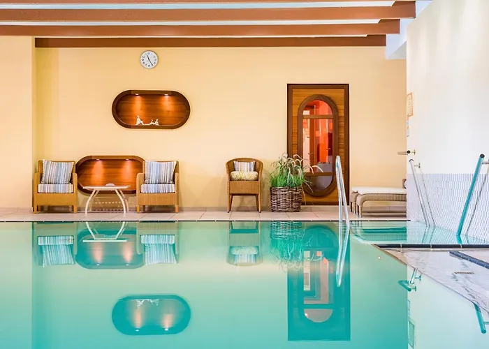 Romantik Jagdhaus Eiden Am 4*