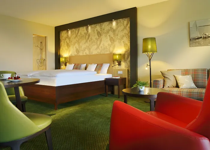 Romantik Jagdhaus Eiden Am 4*